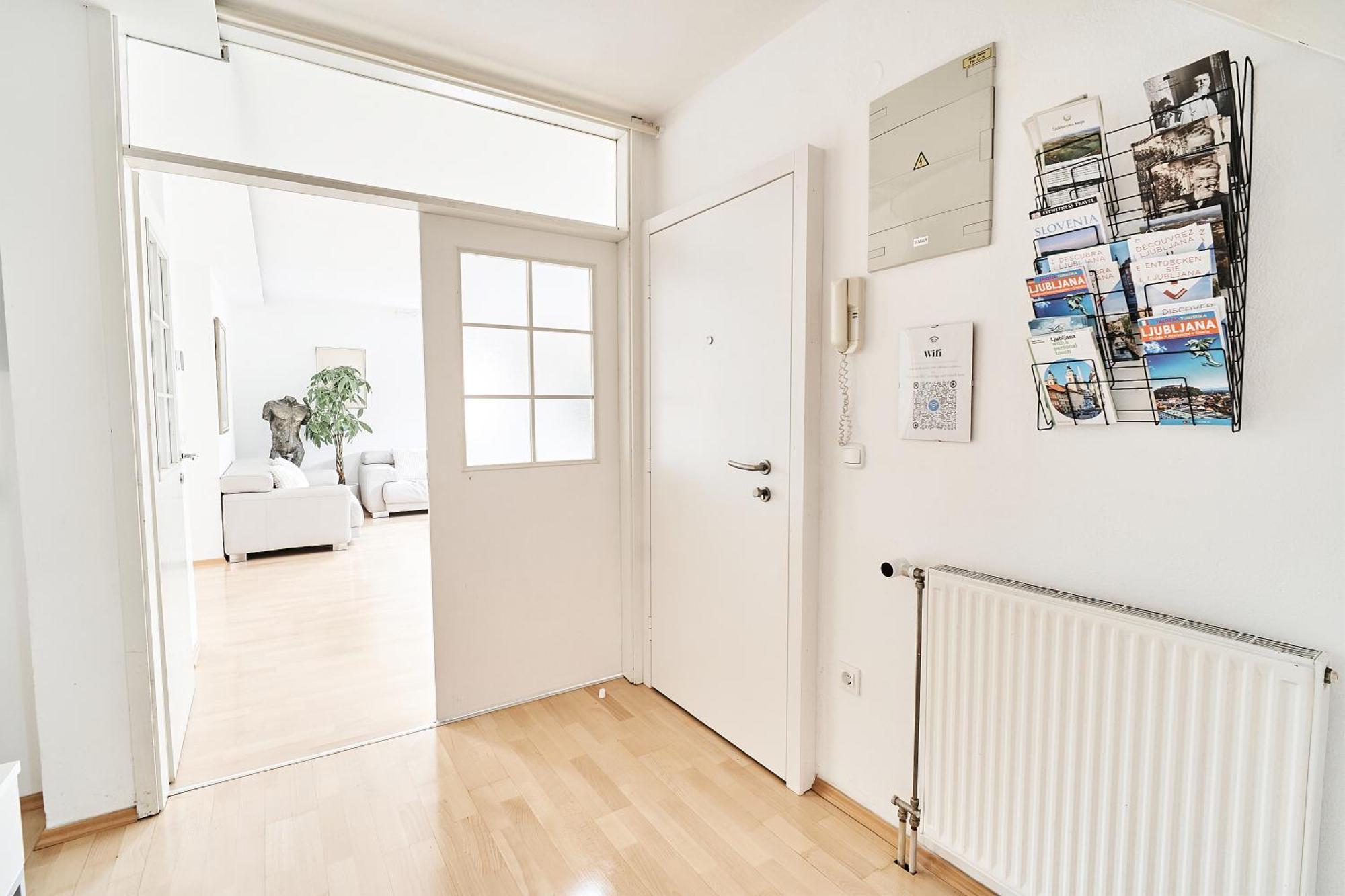 Matic Spacious Modern Apartment Ljubljana Exterior photo